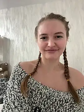 TesssaHart online show from 2, 3, 2026