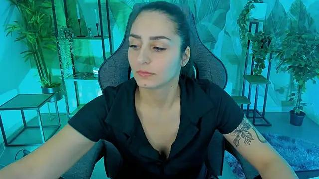 ValeriiMills online show from 3, 11, 2025