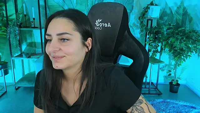 ValeriiMills online show from 16, 12, 2025