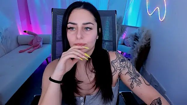 ValeriiMills online show from 12, 2, 2026