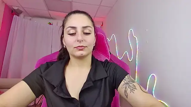 ValeriiMills online show from 25, 11, 2025