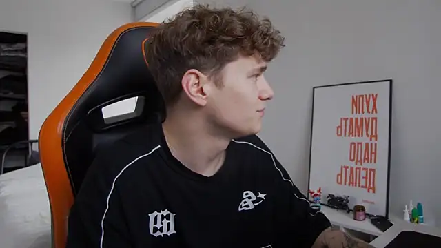 DanyDavis online show from 19, 10, 2025