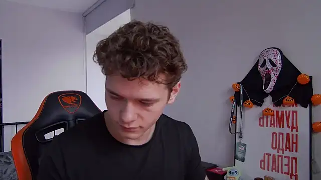 DanyDavis online show from 6, 11, 2025