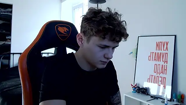 DanyDavis online show from 7, 10, 2025