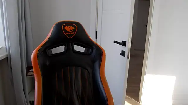 DanyDavis online show from 6, 3, 2026