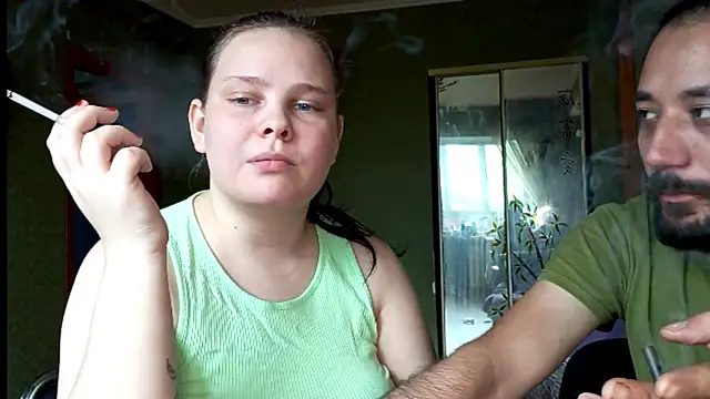 Snapshot of SweetPiggyx chatting on 11, 5, 2026 SweetPiggyx online show from 11, 5, 2026