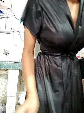 Desi Bhabi 01 online show from 18, 3, 2026