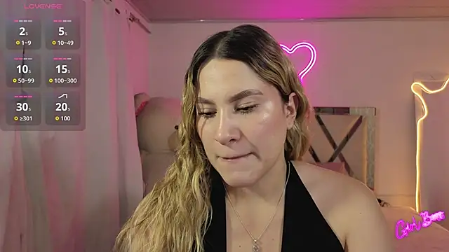 saaya tay online show from 11, 4, 2026