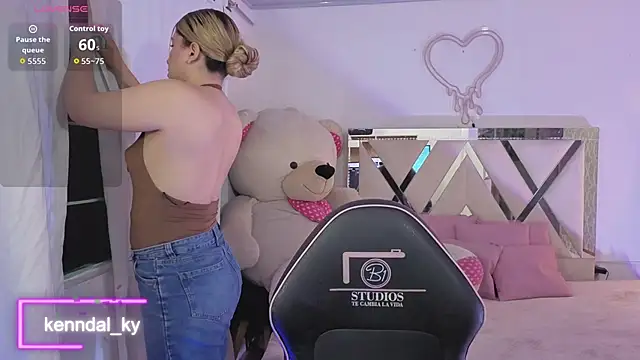 saaya tay online show from 2, 4, 2026