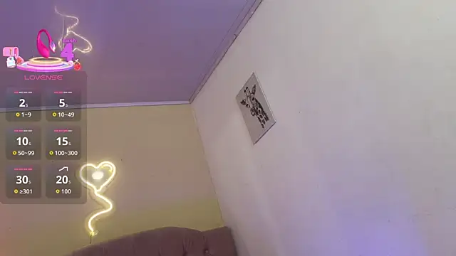 kissy tay online show from 3, 10, 2025