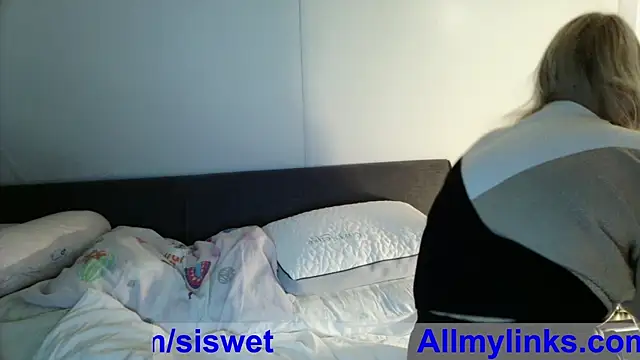 siswett online show from 5, 12, 2025