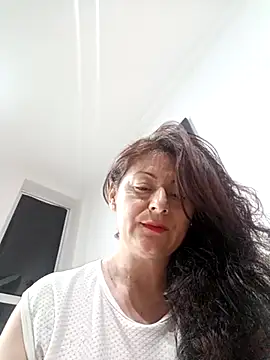 Snapshot of lunadicty chatting on 11, 3, 2025 lunadicty online show from 11, 3, 2025