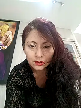 lunadicty online show from 5, 4, 2026