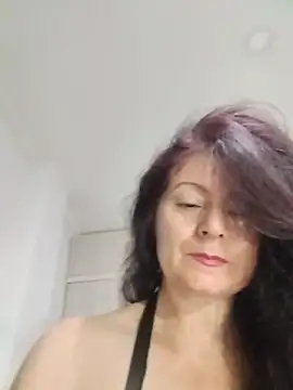 Snapshot of lunadicty chatting on 14, 6, 2026 lunadicty online show from 14, 6, 2026