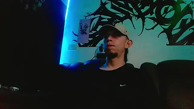 Snapshot of Chris__Jones chatting on 14, 7, 2026 Chris Jones online show from 14, 7, 2026
