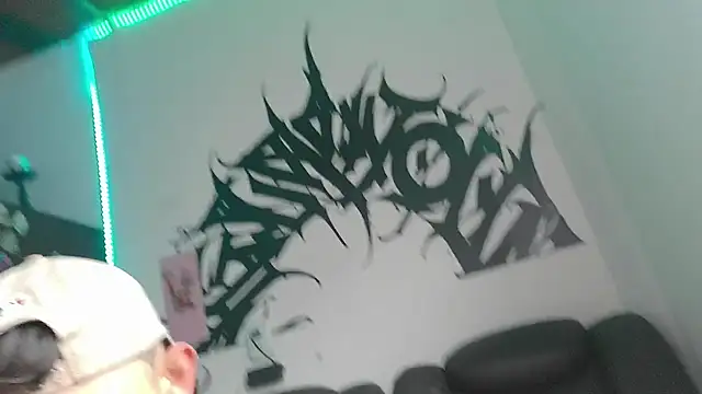 Snapshot of Chris__Jones chatting on 26, 6, 2026 Chris Jones online show from 26, 6, 2026