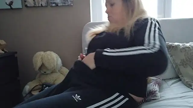 chupasexy online show from 22, 12, 2025