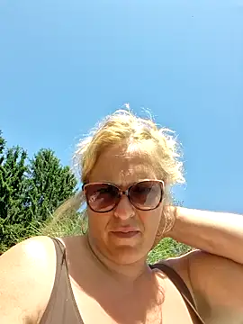 Snapshot of chupasexy chatting on 29, 5, 2026 chupasexy online show from 29, 5, 2026