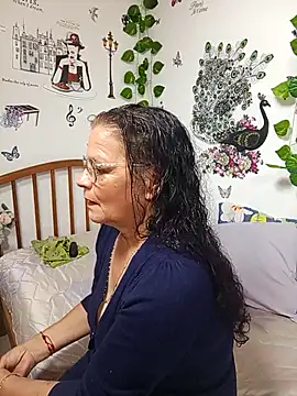 katrina perez online show from 8, 4, 2026