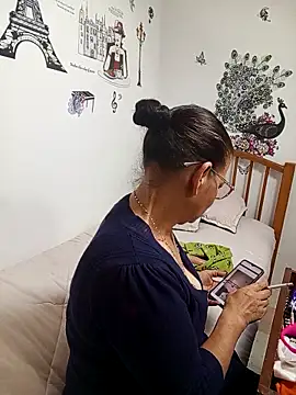 katrina perez online show from 9, 3, 2026