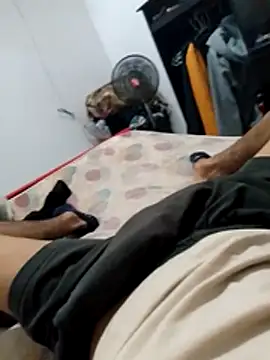 Yeibons online show from 10, 11, 2025