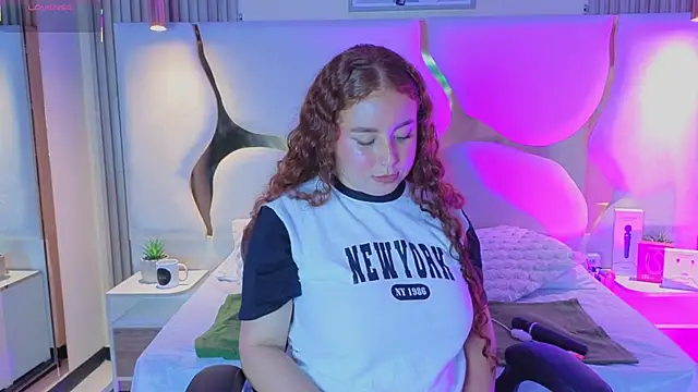 AmmberJones online show from 22, 12, 2025