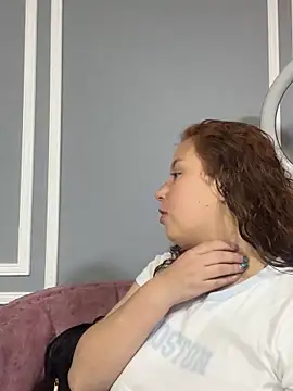 AmmberJones online show from 11, 11, 2025