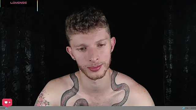 Snapshot of andrewxbi chatting on 15, 5, 2026 andrewxbi online show from 15, 5, 2026