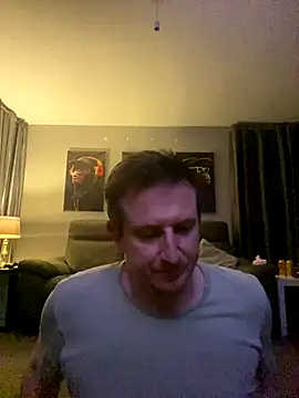 Snapshot of Tommyglasgow1983 chatting on 22, 10, 2025 Tommyglasgow1983 online show from 22, 10, 2025