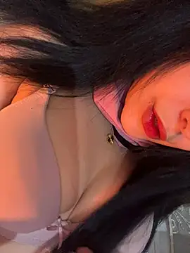 QueenLujaine online show from 7, 3, 2026