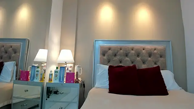 Snapshot of AlexaStorrm chatting on 21, 11, 2025 AlexaStorrm online show from 21, 11, 2025