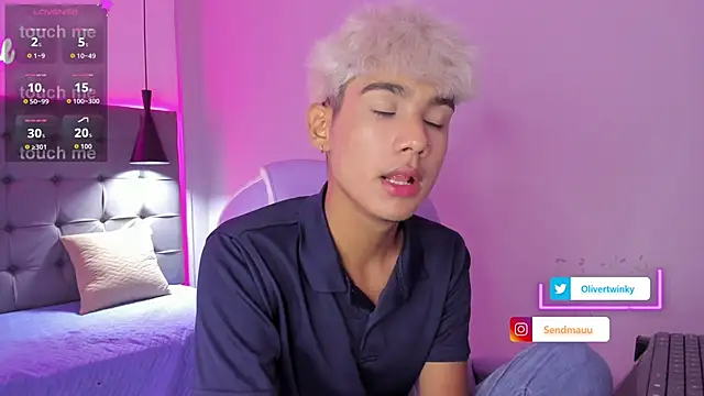 OliverTwinky online show from 14, 9, 2025