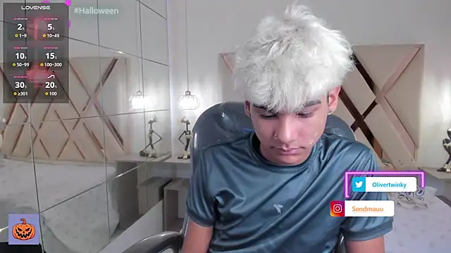 OliverTwinky online show from 7, 10, 2025