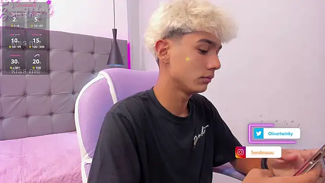 OliverTwinky online show from 23, 9, 2025