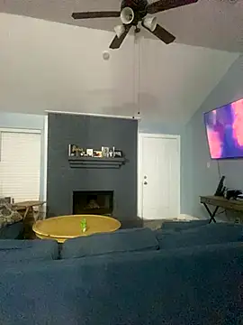 bankruptbabe online show from 2, 12, 2025