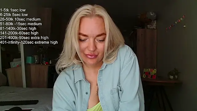 Snapshot of Eva___forever chatting on 6, 6, 2026 Eva forever online show from 6, 6, 2026