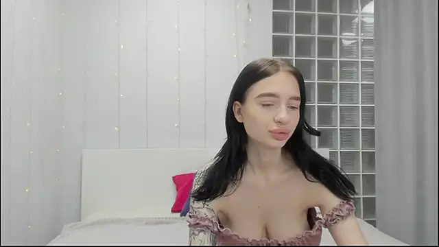 Chatty Alice online show from 7, 11, 2025