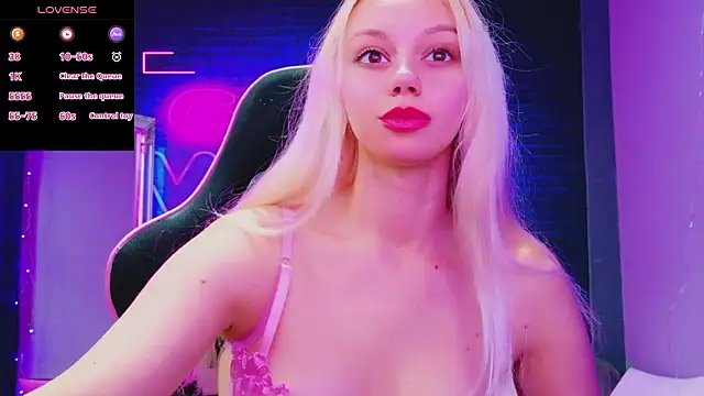 AlessiaCroft online show from 13, 3, 2026