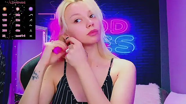 AlessiaCroft online show from 15, 3, 2026