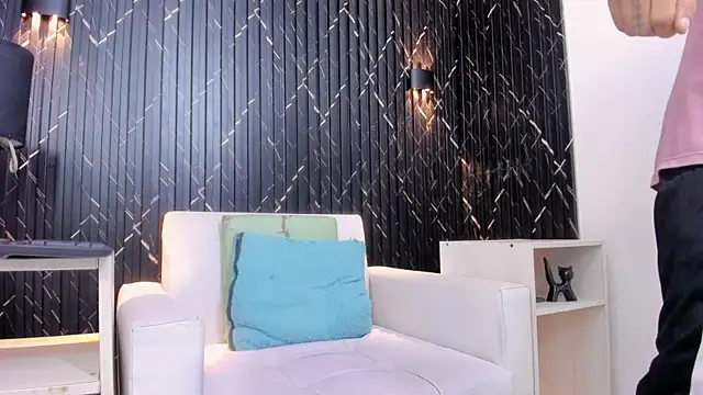 Matt Ruso online show from 6, 11, 2025