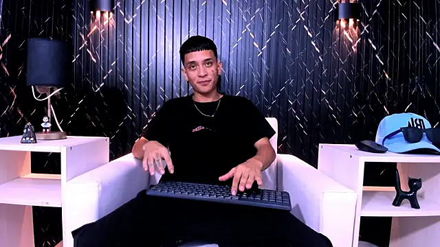 Matt Ruso online show from 26, 10, 2025