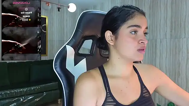 clementine t online show from 1, 10, 2025