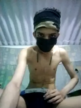 HannanKhan25 online show from 5, 3, 2026