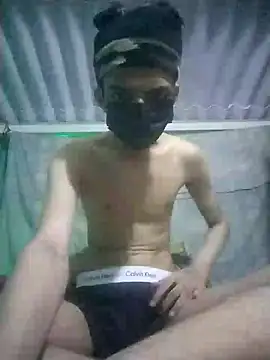 HannanKhan25 online show from 22, 11, 2025