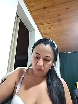 Snapshot of MELODY__06 chatting on 16, 5, 2026 MELODY 06 online show from 16, 5, 2026