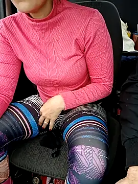 Snapshot of fuck_couple69 chatting on 22, 9, 2025 fuck couple69 online show from 22, 9, 2025