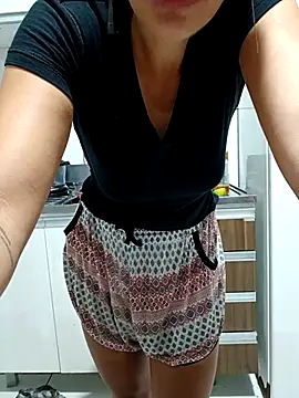 Snapshot of fuck_couple69 chatting on 21, 12, 2025 fuck couple69 online show from 21, 12, 2025