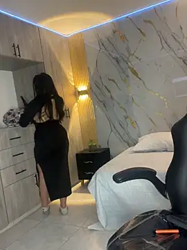 Kariina  69 online show from 25, 2, 2026