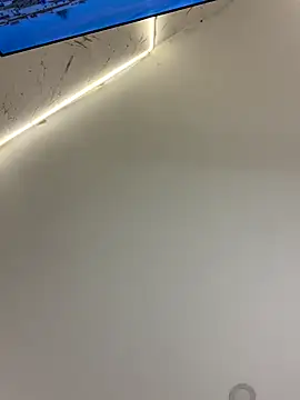 Kariina  69 online show from 14, 12, 2025