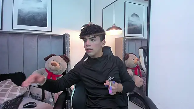 Niick Twink online show from 21, 9, 2025